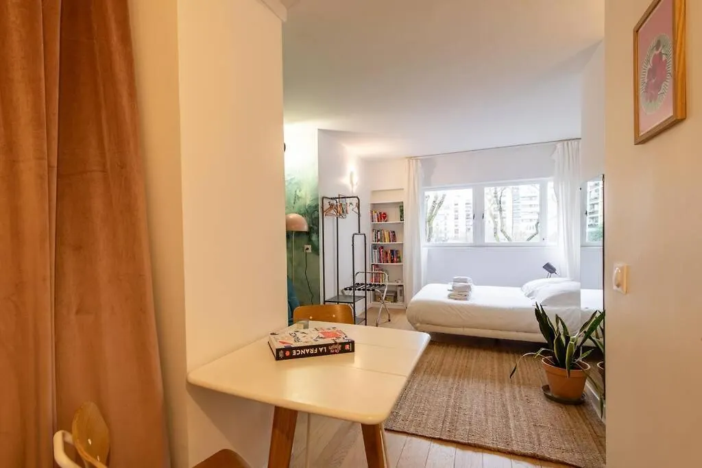 Apartmán Couronnes - Cosy Studio Tout Equipe Et Privatif Paříž